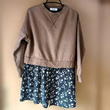 SUPER HAKKA 맨투맨 꽃무늬 원피스