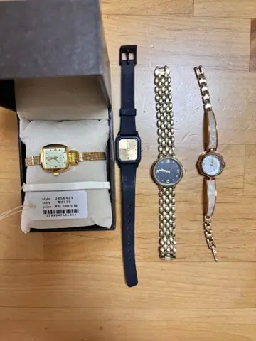 h k c 포함 손목시계 묶음 판매
