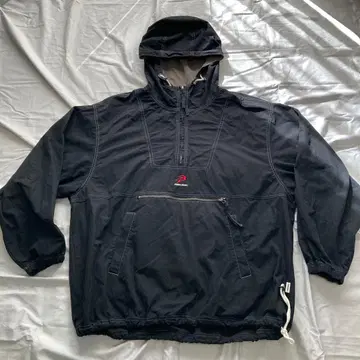 perushu 나일론 후드 부착 블랙 점퍼