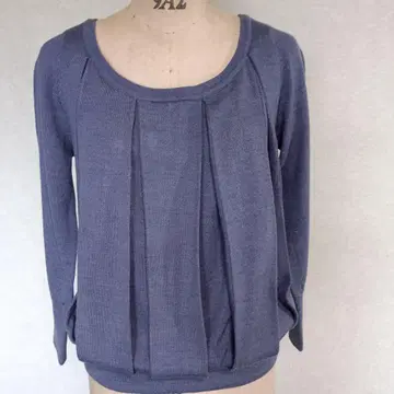 퍼플 플리츠 긴팔 니트