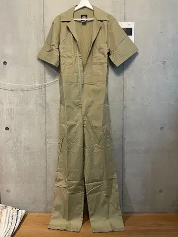 Dickies 오버롤 카키 반팔