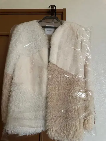 플리스 자켓 화이트 베이지