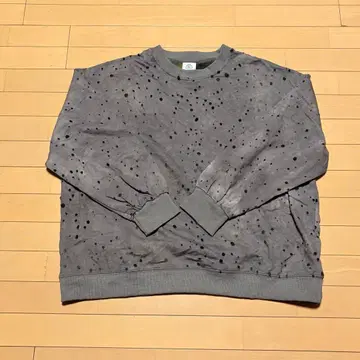 HOOK 워시 가공 구멍 데미지 맨투맨