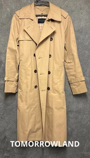 투모로우랜드 코트