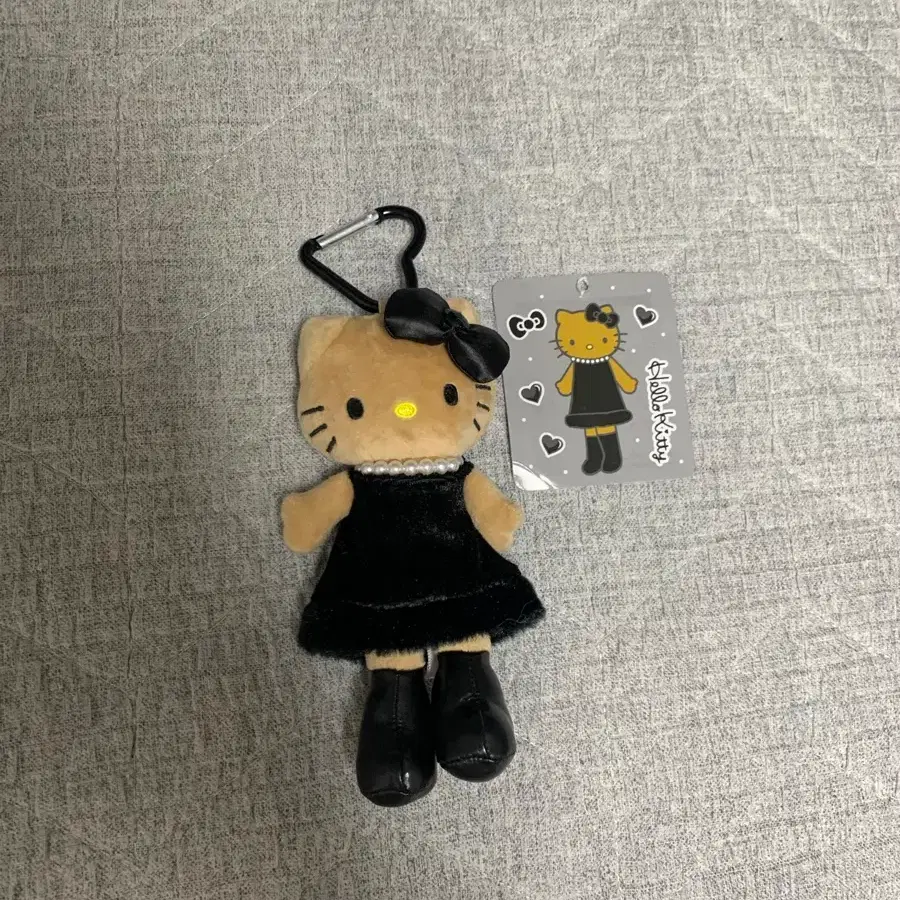 Hello Kitty Long-legged GoGo Girl Black Dress Keychain New Product on  Bunjang Global Site.