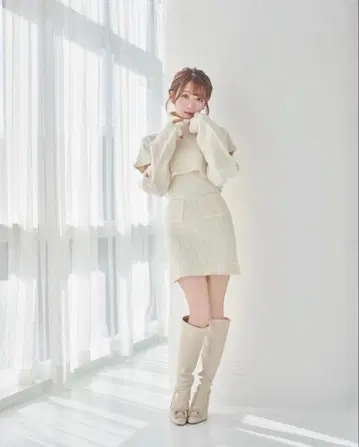 오픈 슬리브 니트 o/p 로제 뮤즈 로제뮤