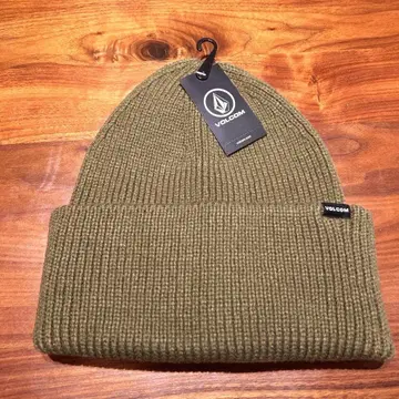 새상품 VOLCOM 올리브 그린 니트 모자 도톰