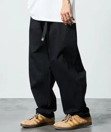 [ 새상품 ] FREAK'S STORE/와이드 실루엣 클라이밍 팬츠 치노