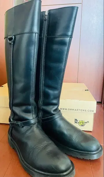 닥터 마틴 블랙 롱 부츠