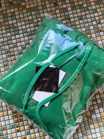 한국 인기 브랜드 WV PROJECT 후드티