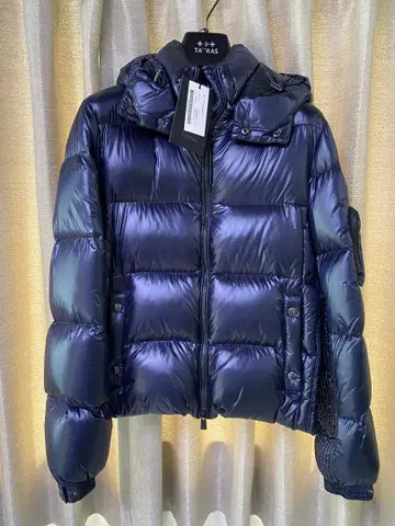 이 시기에 금방 품절됩니다! TATRAS 타트라스 BELBO 네이비