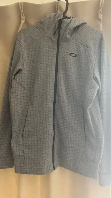[새상품] 오클리 OAKLEY 지퍼 후드티
