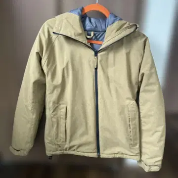 AEGIS 후드 부착 마운틴 후드티