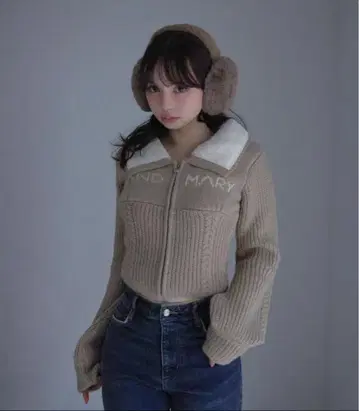 andmary Mary logo zip tops