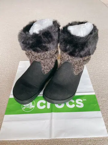 Crocs 퍼 포함 어그 부츠 W9 25cm 블랙