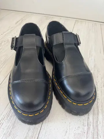 닥터마틴 BETHAN UK6