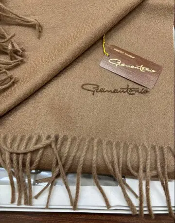 미사용 새상품 캐시미어 100% 머플러