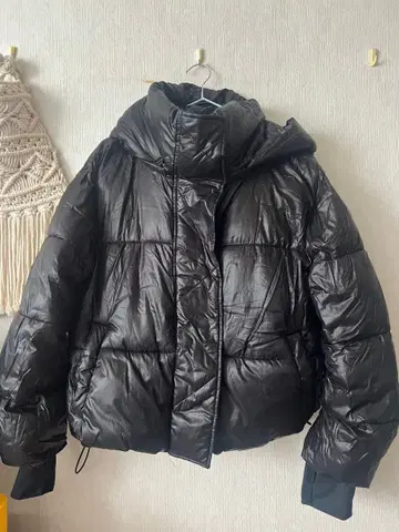 GAP 다운 자켓 블랙 후드 부착