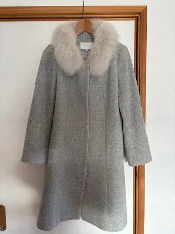 그레이 퍼 롱 코트