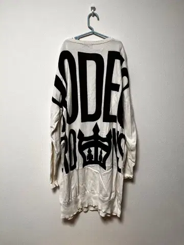 로데오 크라운 오버 사이즈 로고 프린트 원피스 니트