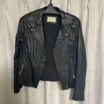 ZARA BASIC 블랙 가죽 라이더 자켓
