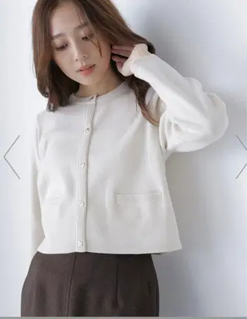 실크 블렌드 가디건 아이보리 새상품급