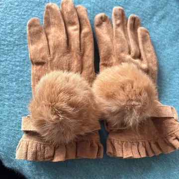 베이지 스웨이드 장갑 퍼 프릴 포함