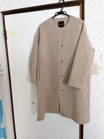 최종 가격 인하 새상품급 플라스테 코쿤 양모 코트 베이지 프리 사이즈