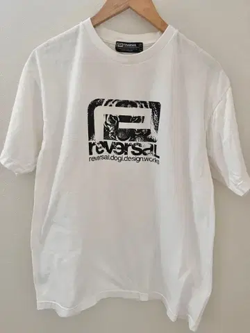 reversal 로고 프린트 T셔츠 화이트