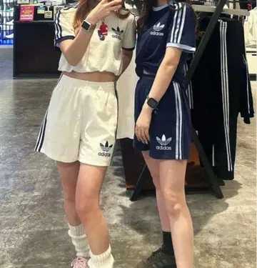 아디다스 화이트 타월 원단 숏팬츠 반팔 세트