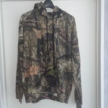 카모플라쥬 후드 부착 후드티