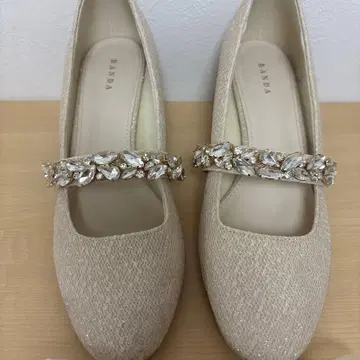 [ 정가 11990 엔 ] 3 WAY 스퀘어토 펌프스 rand 란다 비쥬