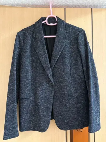 다크 그레이 캐주얼 셋업 (미라 오웬)