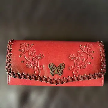 안나수이 레드 장지갑