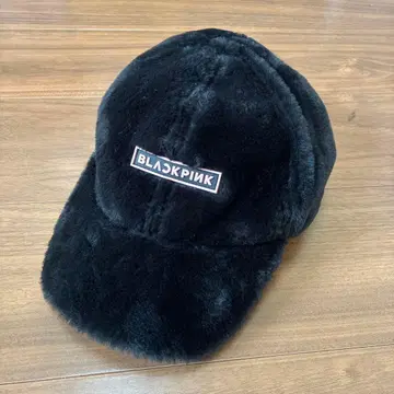 BLACKPINK 퍼 캡 모자 / 리사 로제 지수 제니