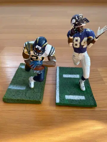 맥팔렌 NFL 라다니안 톰린슨 랜디 모스 2체 세트