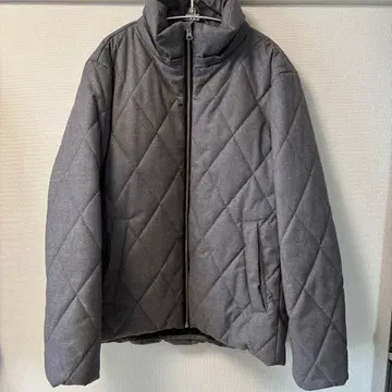 그레이 퀼팅 다운 자켓