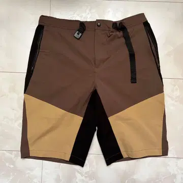 [ 새상품 미사용 ] DUARIG 숏팬츠 하프 팬츠 남성용 XO