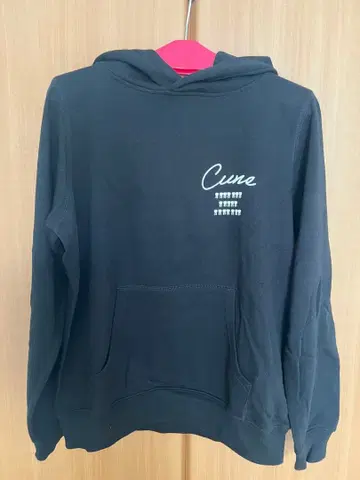 큔 후드티 블랙 M 사이즈