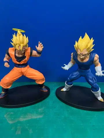 손오공과 베지터 피규어 세트