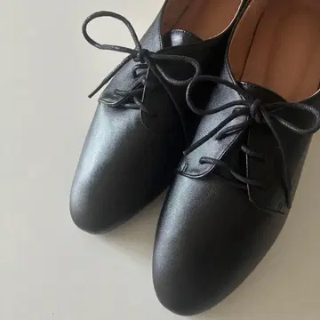 블랙 레이스업 플랫슈즈 26cm (CN42)