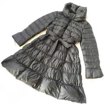 Merveilleux Vente 블랙 다운 코트 A라인