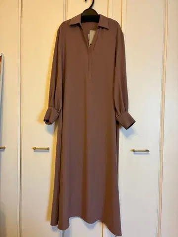 띠어리 럭스 원피스 맥시 길이 드레이프감