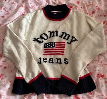 Tommy Jeans 미국 국기 긴팔 스웨터