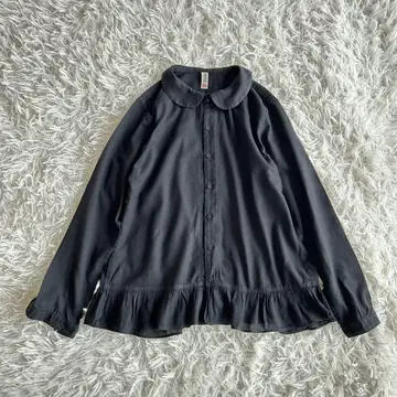 Brocante 도밍고 긴팔 블라우스 둥근 카라 싸개 단추 프릴 블랙