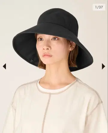 [ 미사용 새상품 ] 선배리어 내추럴 햇 블랙 L