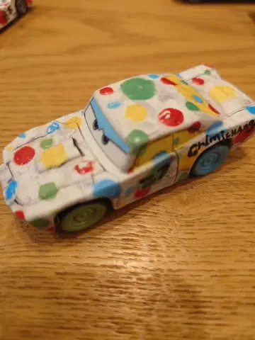 카즈 컬러풀 도트 미니카