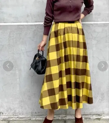 [ 미사용 ] Spick&Span 블록 체크 턱 플레어 스커트