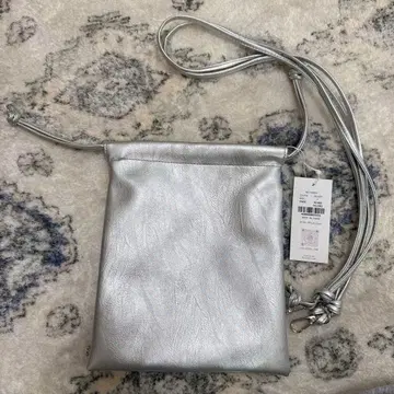 실버 복조리형 숄더백