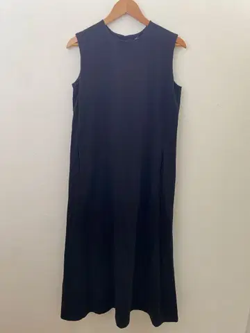 23구 슬리브리스 롱 원피스 검정 블랙 BK 38